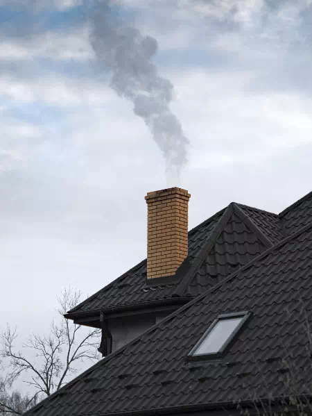 Dym lecący z komina
